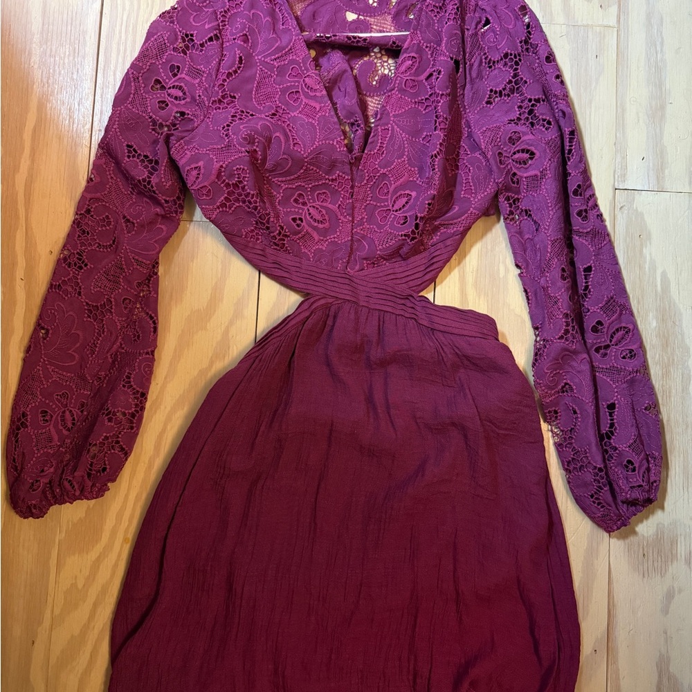 Mable Lace Long Sleeve cut out Dress